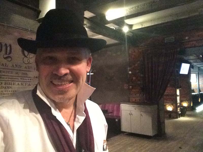 Шаржист на мероприятии IT-компании Михаил Шабалин