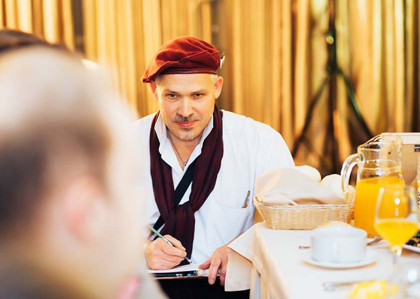 Мастер шаржей в 